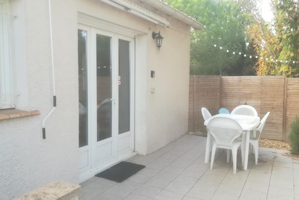 Gite Aux Aspres Logement De 65M² Fontcouverte  エクステリア 写真